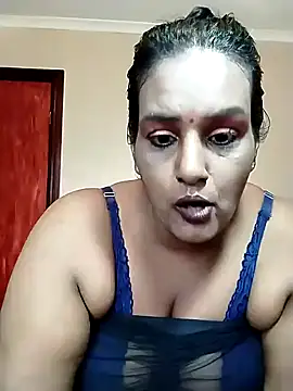 NWC4LYF online show from December 21, 9:38 am