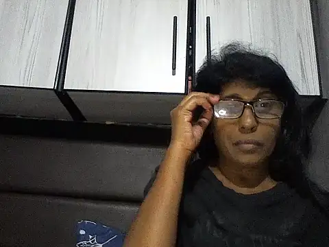 MsAttitude online show from November 1, 3:14 pm