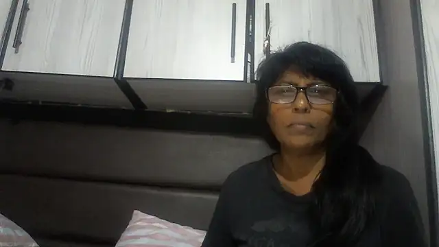 MsAttitude online show from November 16, 11:27 am