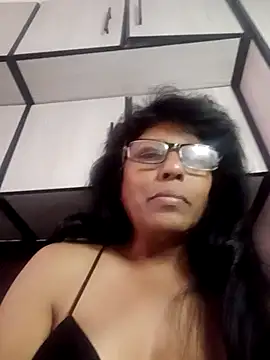 Snapshot of MsAttitude chatting on May 16, 12:04 pm MsAttitude online show from May 16, 12:04 pm