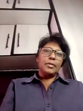 Snapshot of MsAttitude chatting on June 15, 11:34 am MsAttitude online show from June 15, 11:34 am