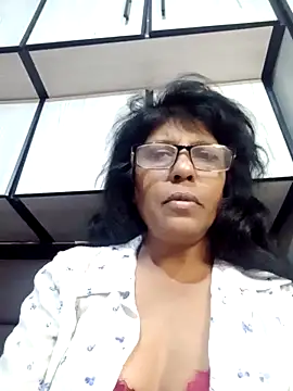 Snapshot of MsAttitude chatting on June 16, 3:25 pm MsAttitude online show from June 16, 3:25 pm