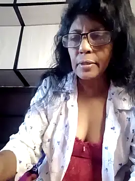 Snapshot of MsAttitude chatting on June 17, 7:00 am MsAttitude online show from June 17, 7:00 am