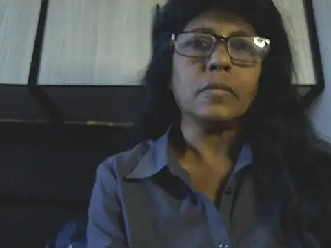 Snapshot of MsAttitude chatting on June 24, 8:02 am MsAttitude online show from June 24, 8:02 am