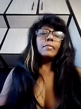 Snapshot of MsAttitude chatting on July 8, 7:57 am MsAttitude online show from July 8, 7:57 am