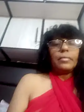 Snapshot of MsAttitude chatting on July 28, 7:37 am MsAttitude online show from July 28, 7:37 am
