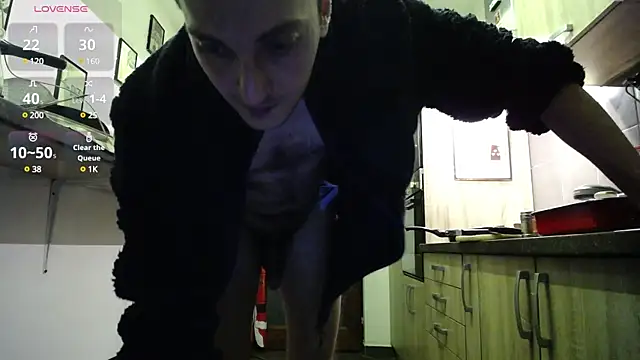 SQUIRRRTER online show from March 20, 2:08 am