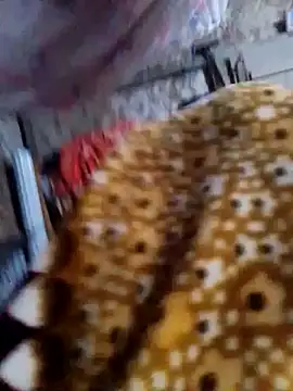 Snapshot of Longlund9 chatting on December 1, 7:14 pm Longlund9 online show from December 1, 7:14 pm