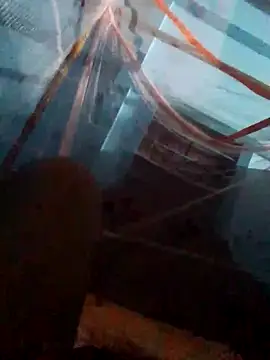 Snapshot of Longlund9 chatting on September 19, 7:36 pm Longlund9 online show from September 19, 7:36 pm