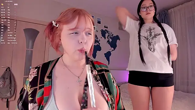 LisaLaas online show from February 7, 6:56 pm