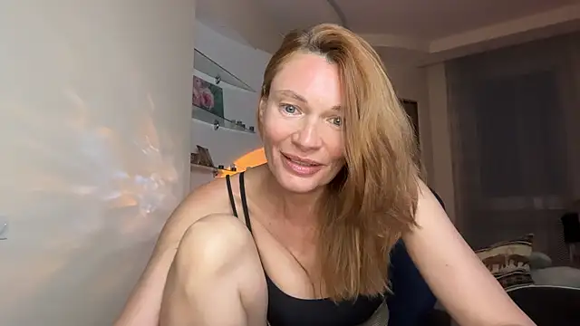 Snapshot of MistyBarnes chatting on June 13, 7:01 pm MistyBarnes online show from June 13, 7:01 pm