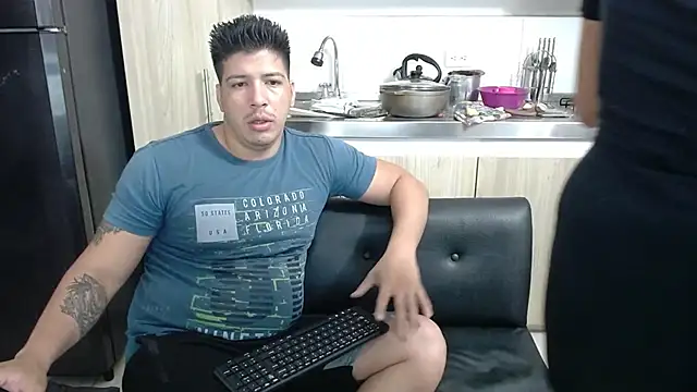 Snapshot of Karen_sex92 chatting on January 28, 12:54 pm Karen sex92 online show from January 28, 12:54 pm