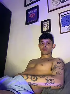 tonysexyboy online show from December 16, 4:34 am