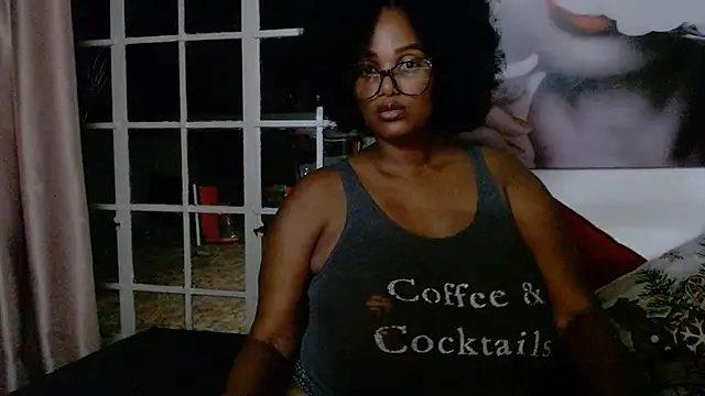 Snapshot of Charlie-Crawford chatting on February 3, 2:53 am Charlie-Crawford online show from February 3, 2:53 am