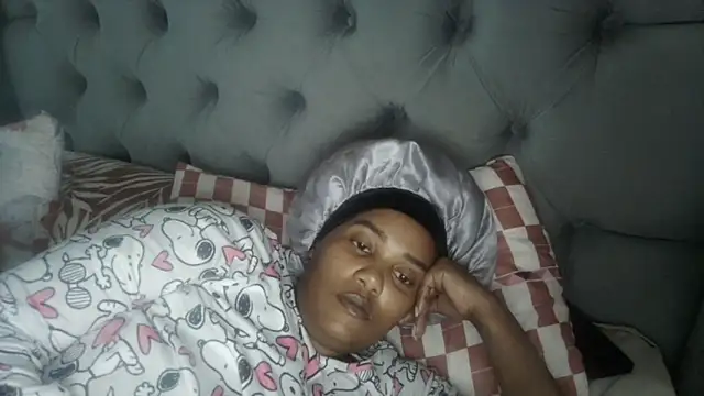 Snapshot of Charlie-Crawford chatting on February 27, 4:29 pm Charlie-Crawford online show from February 27, 4:29 pm