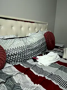 1Topgyal online show from December 2, 2:50 am