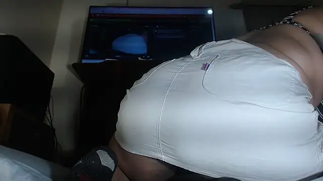 scarlett bigboobs1 online show from May 7, 1:00 am