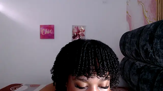 Snapshot of dirtydolltsx chatting on July 28, 3:21 pm dirtydolltsx online show from July 28, 3:21 pm