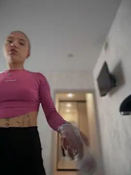 Snapshot of pinkstar_ chatting on February 19, 5:38 am pinkstar online show from February 19, 5:38 am