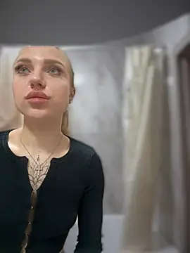 Snapshot of pinkstar_ chatting on February 25, 5:30 am pinkstar online show from February 25, 5:30 am