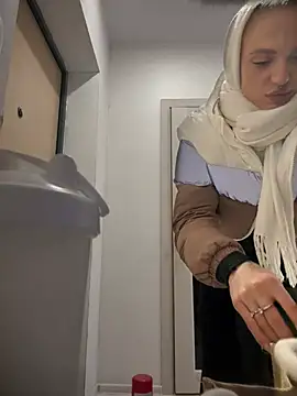 Snapshot of pinkstar_ chatting on March 14, 5:38 am pinkstar online show from March 14, 5:38 am