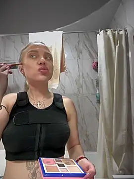 Snapshot of pinkstar_ chatting on October 23, 2:00 am pinkstar online show from October 23, 2:00 am