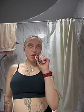 Snapshot of pinkstar_ chatting on November 6, 5:08 am pinkstar online show from November 6, 5:08 am