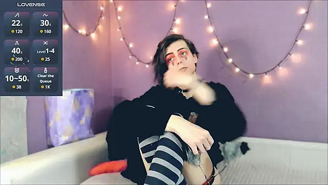 Snapshot of Littlepinkcat chatting on January 30, 6:10 pm Littlepinkcat online show from January 30, 6:10 pm