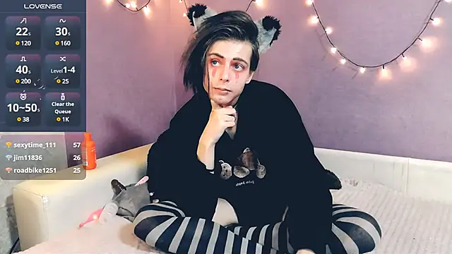 Snapshot of Littlepinkcat chatting on February 1, 10:23 pm Littlepinkcat online show from February 1, 10:23 pm