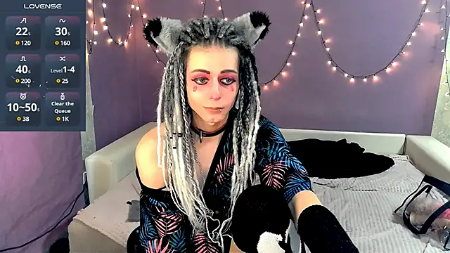 Snapshot of Littlepinkcat chatting on February 16, 11:05 am Littlepinkcat online show from February 16, 11:05 am