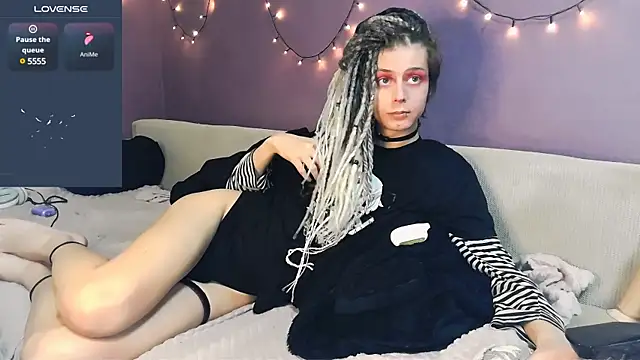 Snapshot of Littlepinkcat chatting on March 20, 7:57 pm Littlepinkcat online show from March 20, 7:57 pm