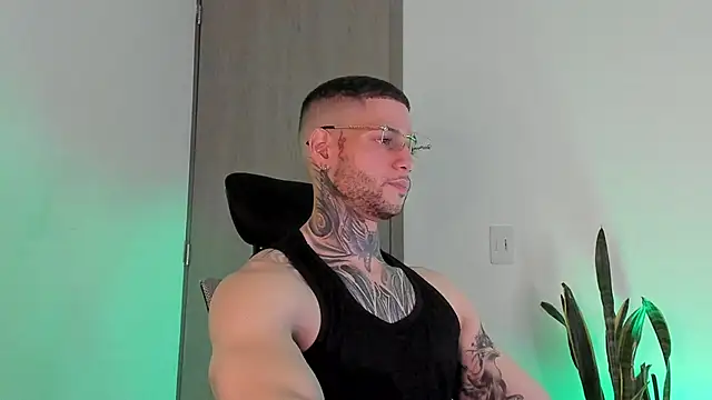  jamesleandros1 online show from February 11, 3:00 am