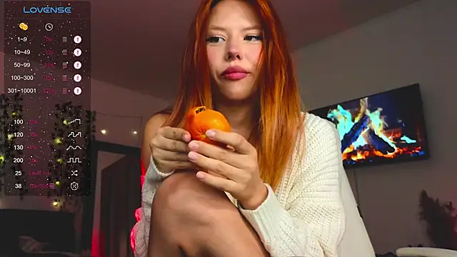 Snapshot of Juliette_Sunshine chatting on January 30, 10:30 pm Juliette Sunshine online show from January 30, 10:30 pm