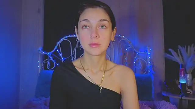 Funny Bunny online show from September 17, 11:17 pm