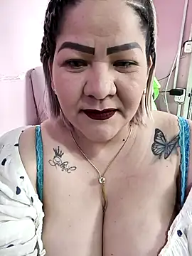 Dalessa Bigtits online show from May 2, 9:09 pm