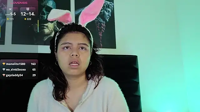 Snapshot of SabinaMerchetti chatting on April 1, 1:41 pm SabinaMerchetti online show from April 1, 1:41 pm