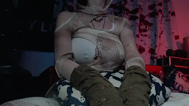 Silentmary online show from October 31, 3:40 am