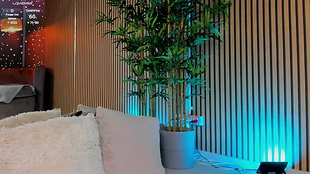 Avril Cyrus online show from February 8, 10:07 am