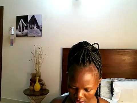 Snapshot of pay_tience chatting on May 14, 3:35 am pay tience online show from May 14, 3:35 am