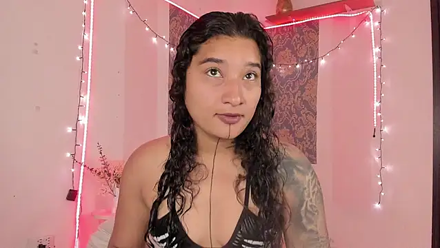 Snapshot of Eva_Lee_ chatting on May 12, 10:23 am Eva Lee online show from May 12, 10:23 am