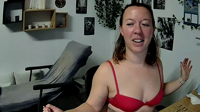 AnyaKreyxh online show from January 25, 6:24 pm