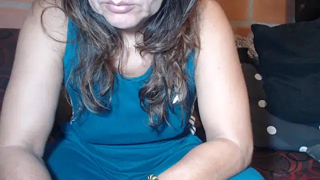 Snapshot of DevoraAmateur chatting on July 9, 12:42 pm DevoraAmateur online show from July 9, 12:42 pm