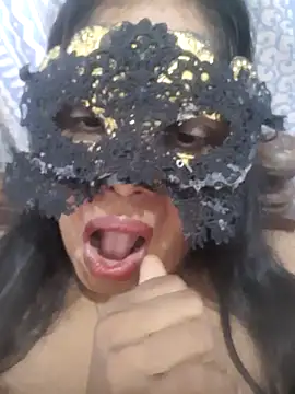 Snapshot of chubby_wife chatting on May 11, 3:56 am chubby wife online show from May 11, 3:56 am