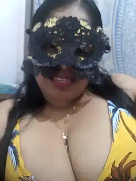 Snapshot of chubby_wife chatting on July 28, 3:08 pm chubby wife online show from July 28, 3:08 pm