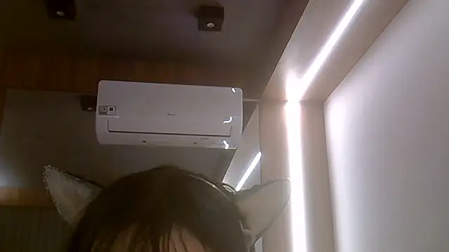 Skinny-Kitten online show from July 26, 4:53 am