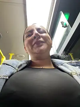 Abril Luv online show from March 12, 12:39 am