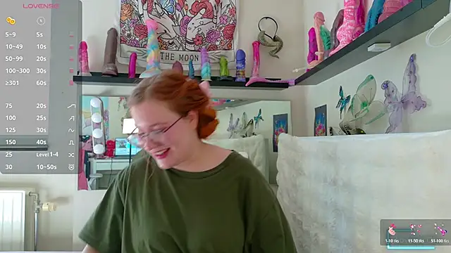 Snapshot of FluffyRainbowKity chatting on May 22, 8:53 am FluffyRainbowKity online show from May 22, 8:53 am