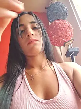 Snapshot of _nathaly_sweet chatting on May 6, 5:18 pm nathaly sweet online show from May 6, 5:18 pm