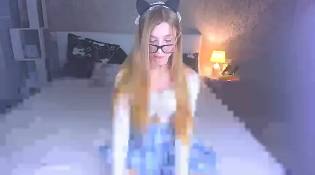 ShyBerryNelly online show from December 11, 2:11 pm