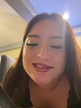Snapshot of LuceroRm chatting on July 22, 4:37 am LuceroRm online show from July 22, 4:37 am